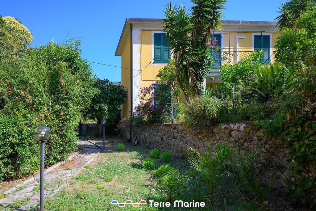 Nettuno, Terremarine Monterosso al Mare Exterior foto